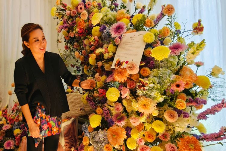 Bukan Sekadar Cantik, Tapi 'Pengalaman 5 Indera'": Bagaimana Tren Floral 2026 Mengubah Rangkaian Bunga Menjadi Sensasi Visual dan Emosional